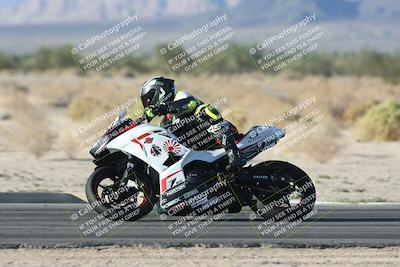 media/Nov-02-2025-CVMA (Sun) [[337aff29ab]]/Race 16-Formula Twins-Formula 40 UL(Holeshot)/